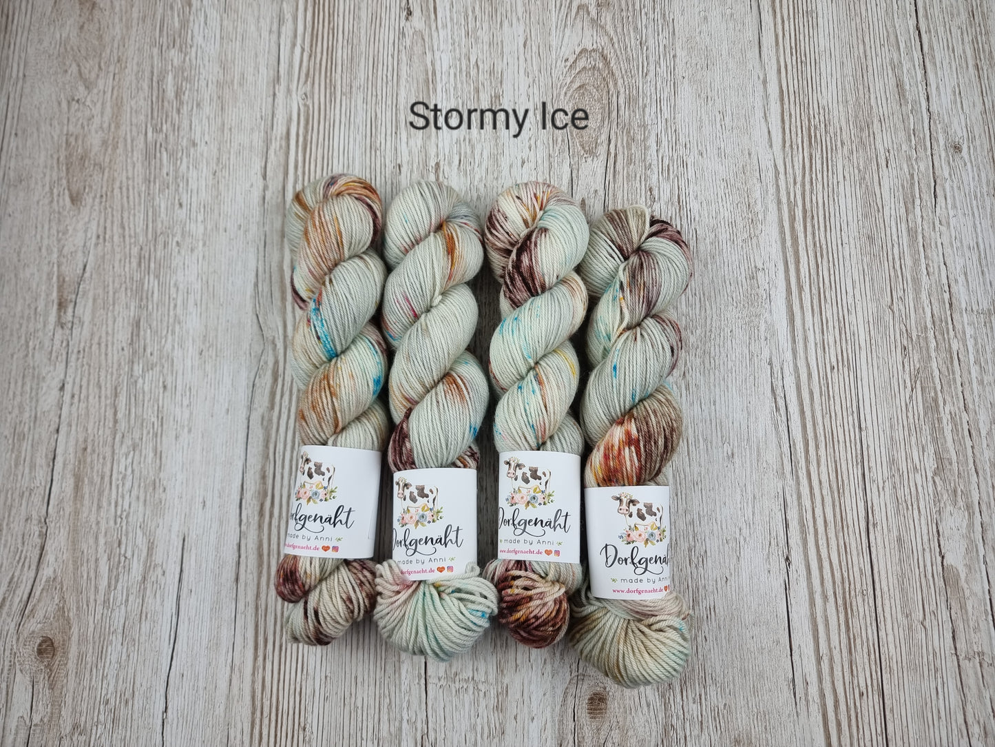 BFL DK, Wolle handgefärbt, 100g, Stormy Ice