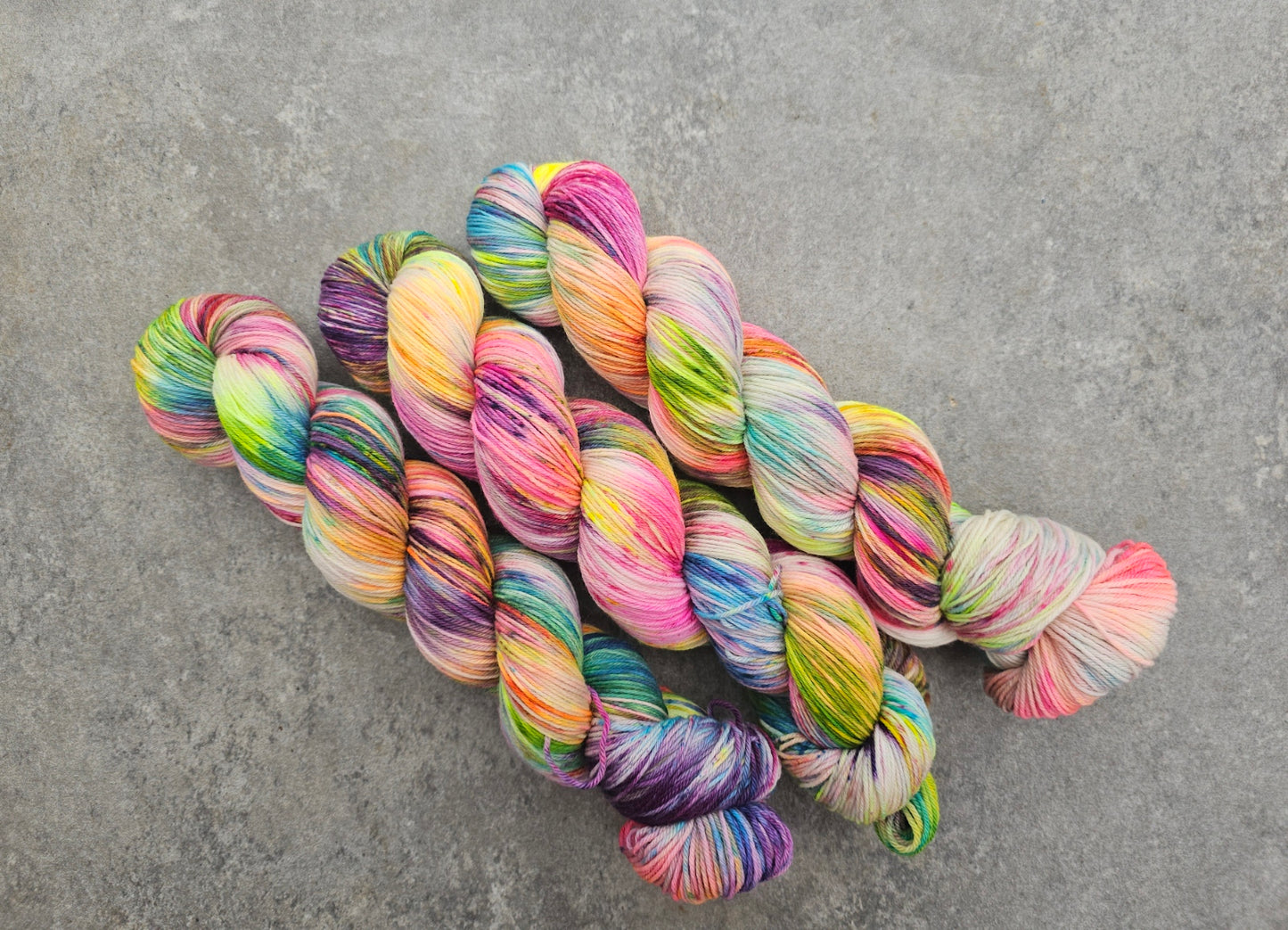 Sock 100g, handgefärbt, Oma Friede