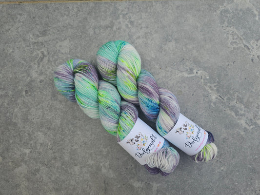 6 fach Sockenwolle 150g, handgefärbt, #11