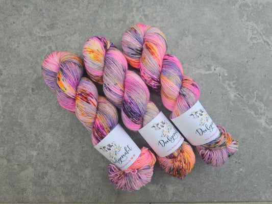 6 fach Sockenwolle 150g, handgefärbt, #12