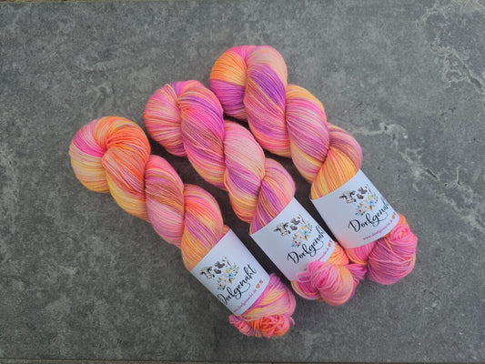 6 fach Sockenwolle 150g, handgefärbt, #13