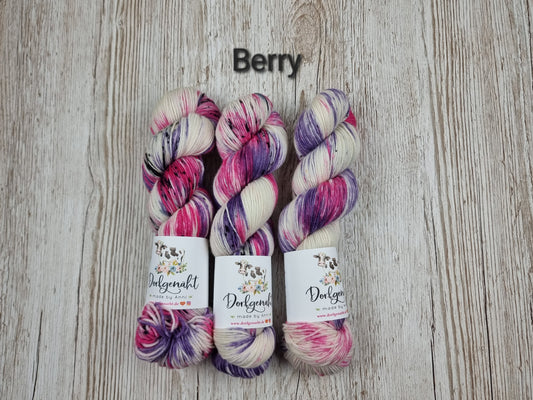 4 fach Superfine 100g, handgefärbt