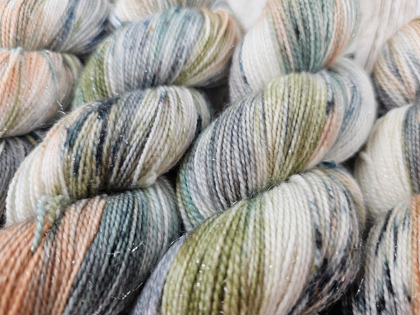 Sirius, handgefärbte Glitzerwolle, 100g/400mLL