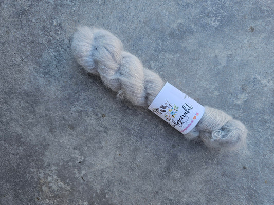 Vorbestellung! Mermaid Cloud 50g, handgefärbt, Wolf