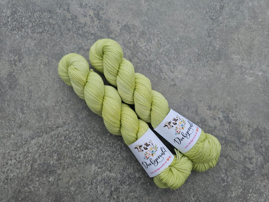 Sock 100g, handgefärbt, Avocado