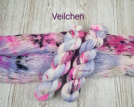 4 fach Superfine 100g, handgefärbt